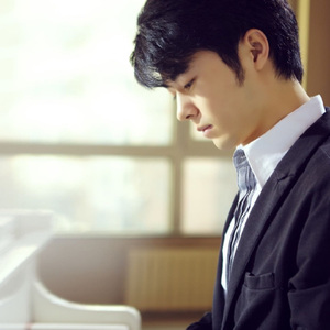 青少年小伙子日逼
